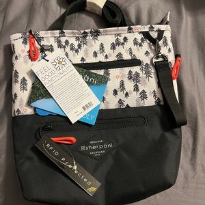 Sherpani sadie bag tree hugger pattern